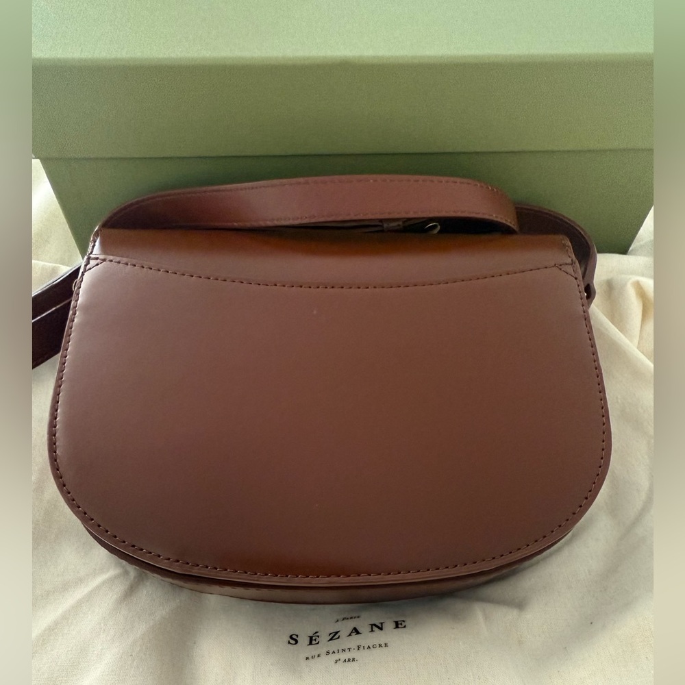 Sézane Claude Bag – Glossy Chocolate Leather, Excellent Condition - Picture 5 of 8